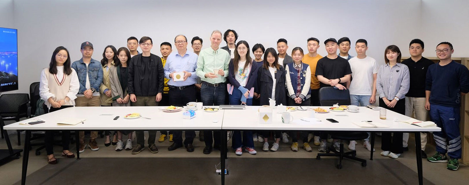 山野河谷集团有限公司